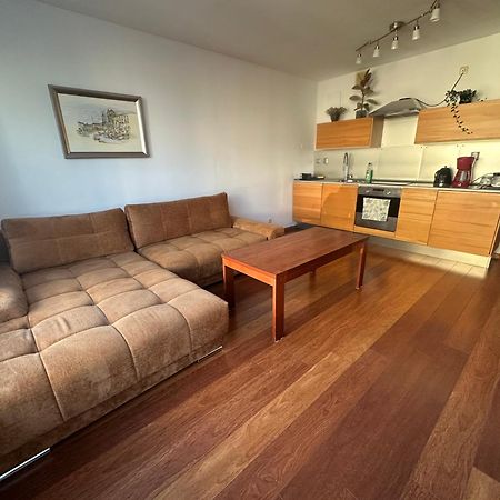 Private Apartment City Of Poznan - Free Parking Экстерьер фото
